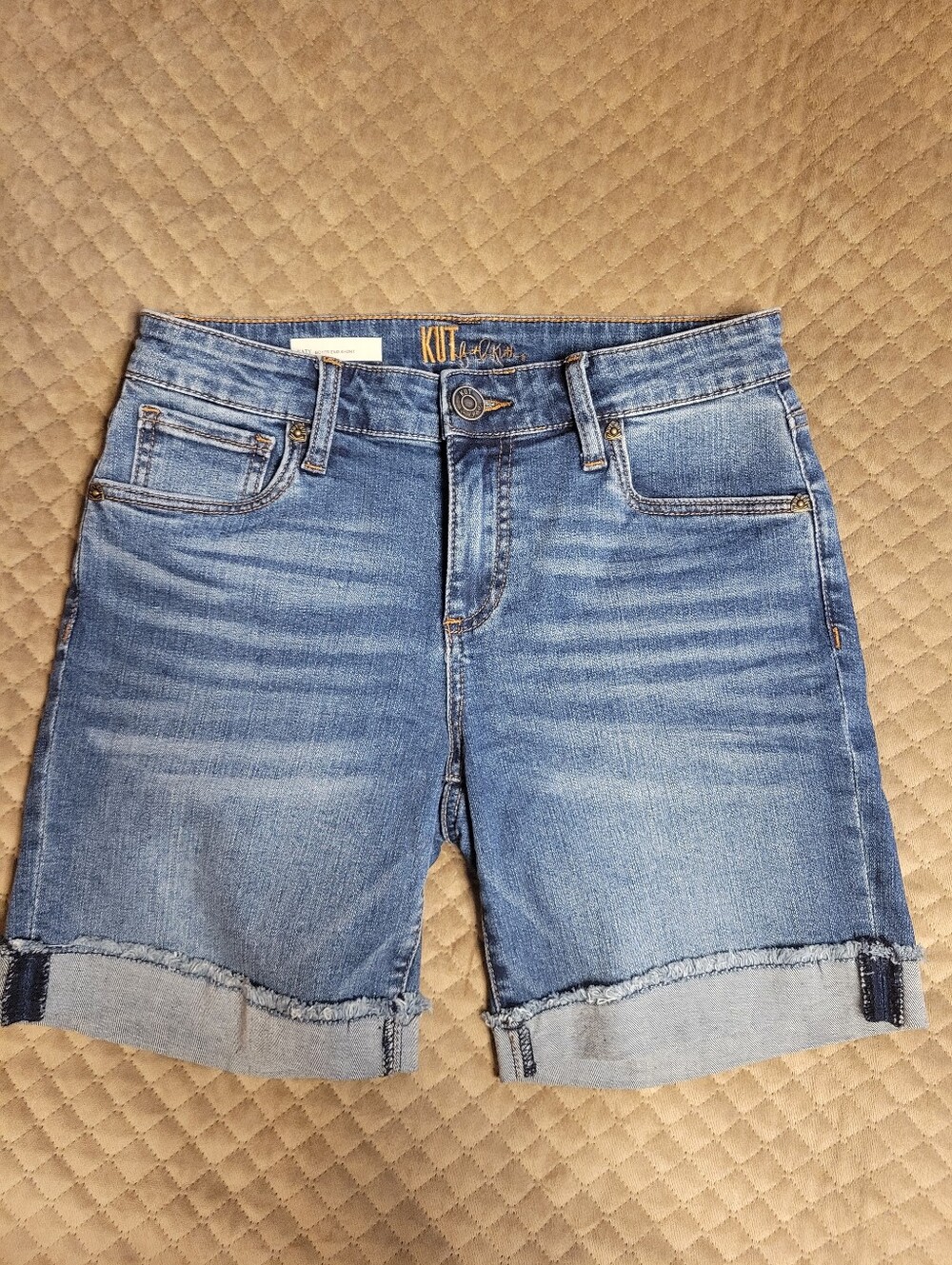 KUT from the Kloth, Womens jean shorts Katy Boyfriend Short size 2